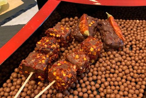 梦见送明星粉条吃,揭秘明星粉条背后的神秘寓意