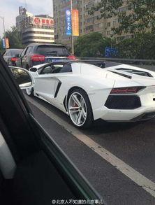 兰博基尼网红车牌照片,独特设计引发热议